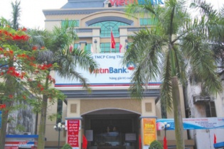 Truy tố bộ sậu VietinBank Đông Anh tiếp tay chiếm đoạt hơn 380 tỷ đồng