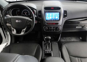 New Sorento phiên bản máy dầu giá 1 tỷ đồng