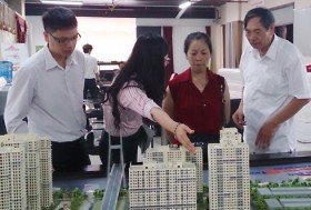 Vắng bóng đầu cơ, giá căn hộ tuột dốc xuống 25 triệu đồng/m2