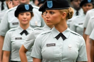 Tổng thống Mỹ tuyên chiến với nạn tấn công tình dục