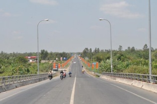 Cần Thơ: Có hay không chuyện bán thầu ở 4 dự án giao thông?