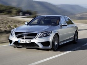 Mercedes Benz Việt Nam ào ạt ra xe mới