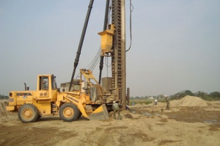 Dự án hạ tầng sập bẫy định mức tù mù