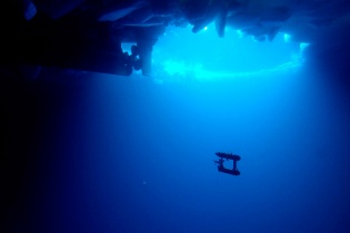 Mỹ dùng công nghệ quân sự hiện đại tìm máy bay MH 370 mất tích