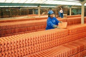 CPI tháng 3 giảm mạnh 0,44%