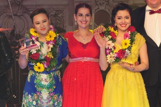 Ngọc Anh đăng quang "Chinh phục đỉnh cao" đêm chung kết