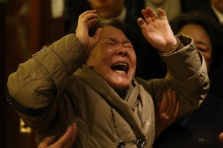 Quyết định gửi tin nhắn báo MH370 bị rơi gây phẫn nộ