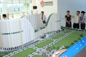 "Soi lỗ" đại gia địa ốc: 10 đồng vay gánh 7 đồng lãi