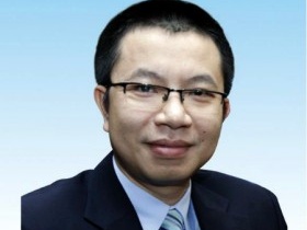 Tướng Savills đầu quân cho Tân Hoàng Minh