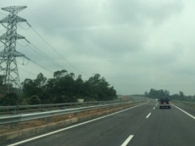 Từ Nội Bài lên đền Hùng chỉ mất khoảng 30 phút