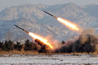 Nhật Bản chỉ thị quân đội bắn hạ tên lửa của Triều Tiên