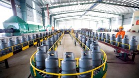 2 cổ phiếu cần quan tâm ngày 15/4