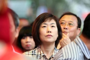 Con cháu họ Lý khắp nơi về hội Đền Đô