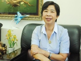 Nữ doanh nhân mê... xây cảng