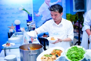 Mr Đàm tay ngang kinh doanh hải sản