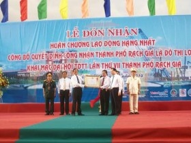 TP. Rạch Giá nhận Quyết định đô thi loại 2