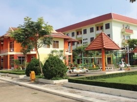 Lập nghiệp giữa rừng, phía sau Đèo Chết