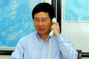 Yêu cầu Trung Quốc rút giàn khoan và tàu hộ tống khỏi vùng biển Việt Nam