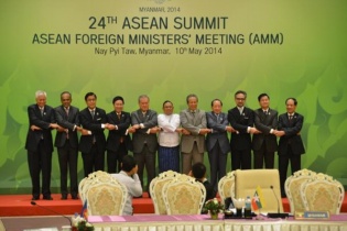 Phó Thủ tướng nêu bật vấn đề Biển Đông tại Hội nghị ASEAN