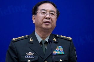 Tướng Trung Quốc biện bạch "vô lối" về giàn khoan tại biển Việt Nam