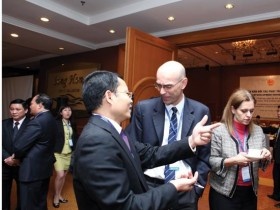 Luật Doanh nghiệp: Rõ điều kiện để khỏi xin - cho