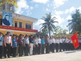 Kỳ 3: Giữa biển Đông, học Bác thế trận lòng dân