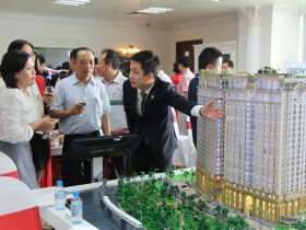 Ngân hàng đang "chống lưng" cho các dự án địa ốc