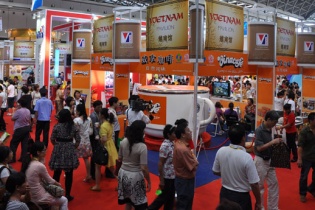 Kỷ niệm Năm Giao lưu Văn hóa Trung Quốc – ASEAN tại CAEXPO 2014