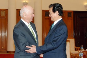 Thủ tướng tiếp Thượng nghị sỹ Hoa Kỳ