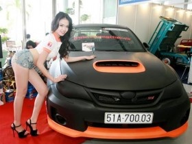 Bỏng mắt ngắm người đẹp tại Saigon Autotech 2014