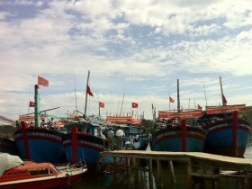 Nhật giao thiết bị, công nghệ câu cá ngừ cho ngư dân Việt Nam