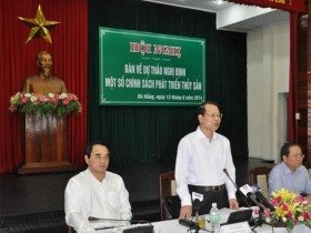 Để ngư dân yên tâm bám biển xa khơi