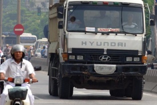 Lọt không ít “con nghiện” cầm vô lăng