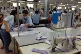 Ai mua cổ phần Vinatex với giá 11.000 đồng?