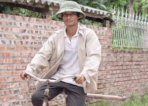 Sự thái quá của truyền thông làm Ca sĩ Lệ Rơi rơi lệ