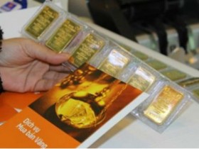 Giá vàng đứng ở mốc 36,8 triệu đồng/lượng