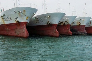 Cận cảnh đội tàu ngàn tỷ chuẩn bị ra Hoàng Sa