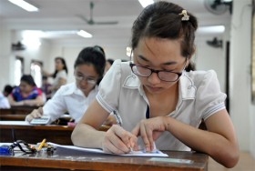 Hơn 570.000 thí sinh bắt đầu cuộc đua "vượt vũ môn"