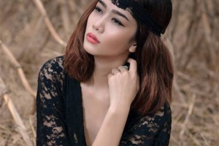 Người đẹp vứt danh hiệu vào xe rác: “Cả giận mà mất khôn”