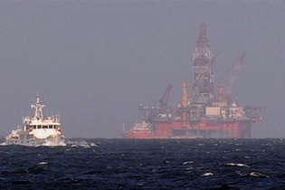 Mỹ hoan nghênh Trung Quốc di dời giàn khoan