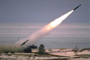 Máy bay MH17 bị bắn hạ bằng loại vũ khí nào?