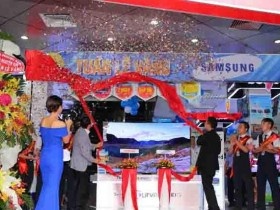 Nguyễn Kim khuyến mại lớn tại “Tuần Lễ Vàng 2014”