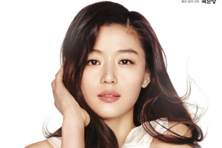 "Minh tinh trái đất" Jun Ji Hyun kiếm 400 tỷ đồng trong nửa năm