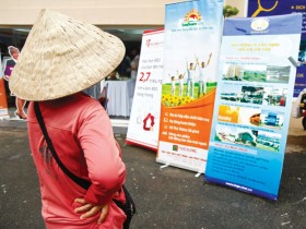 Vay mua nhà: Hỗ trợ trước mắt, rủi ro lâu dài