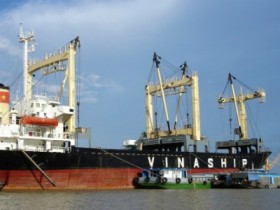 Vận tải biển bết bát vì thiếu vốn, chân hàng