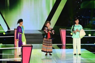 Giọng hát Việt nhí: Thiện Nhâm "gây bão" vòng Đối đầu