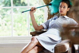 Osin "bện hơi" bố chồng thách thức cả chủ nhà