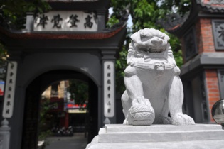 Thượng tọa: "Tượng thú dữ là trái tinh thần Phật giáo"