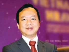 Ông chủ X- Men trở thành "Sao Đỏ"