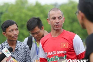HLV Guillaume Graechen: U19 Việt Nam sẽ tấn công phủ đầu Nhật Bản